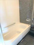 洋室収納スペースを新たにTOTOサザナ1616HTシリーズSタイプのお風呂を設置